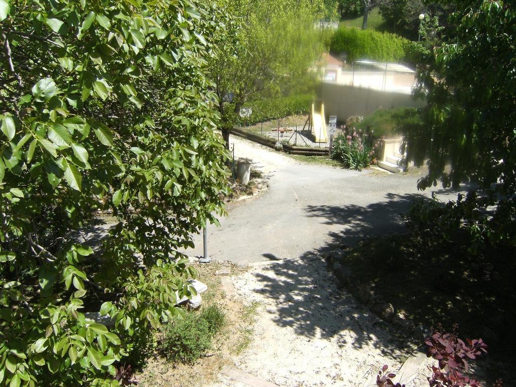 Les Roches Hotel Le Crestet Exterior foto
